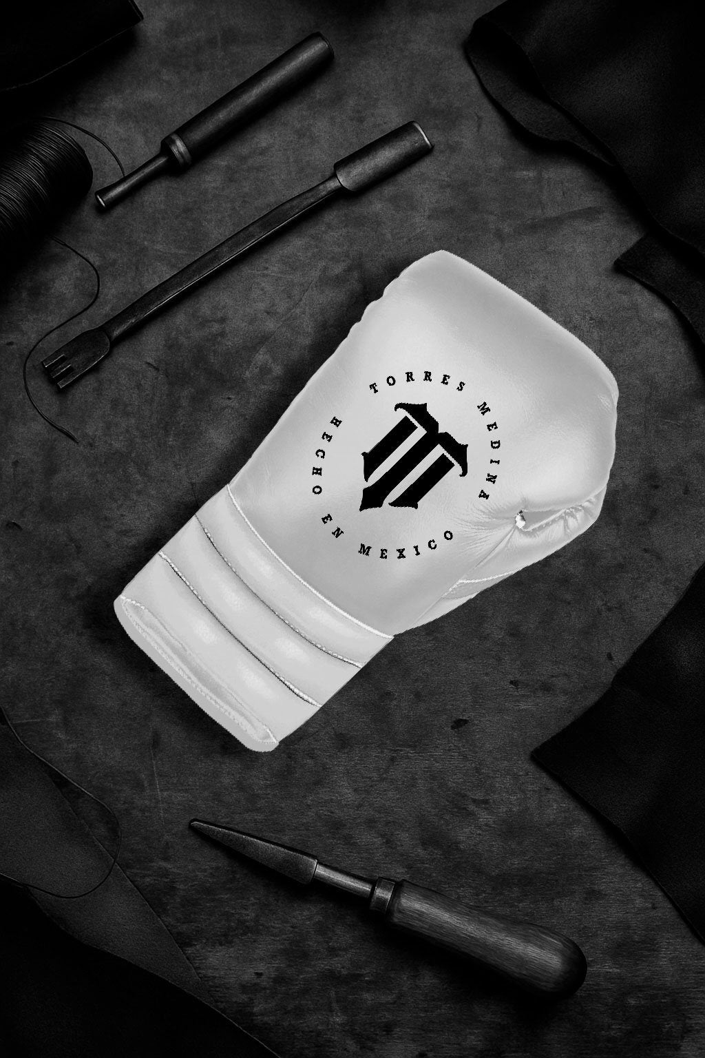 Customizable Lace Up Boxing Gloves