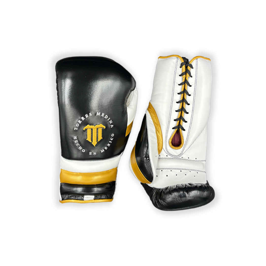 Depredador Nocturno  Lace Up Training Gloves