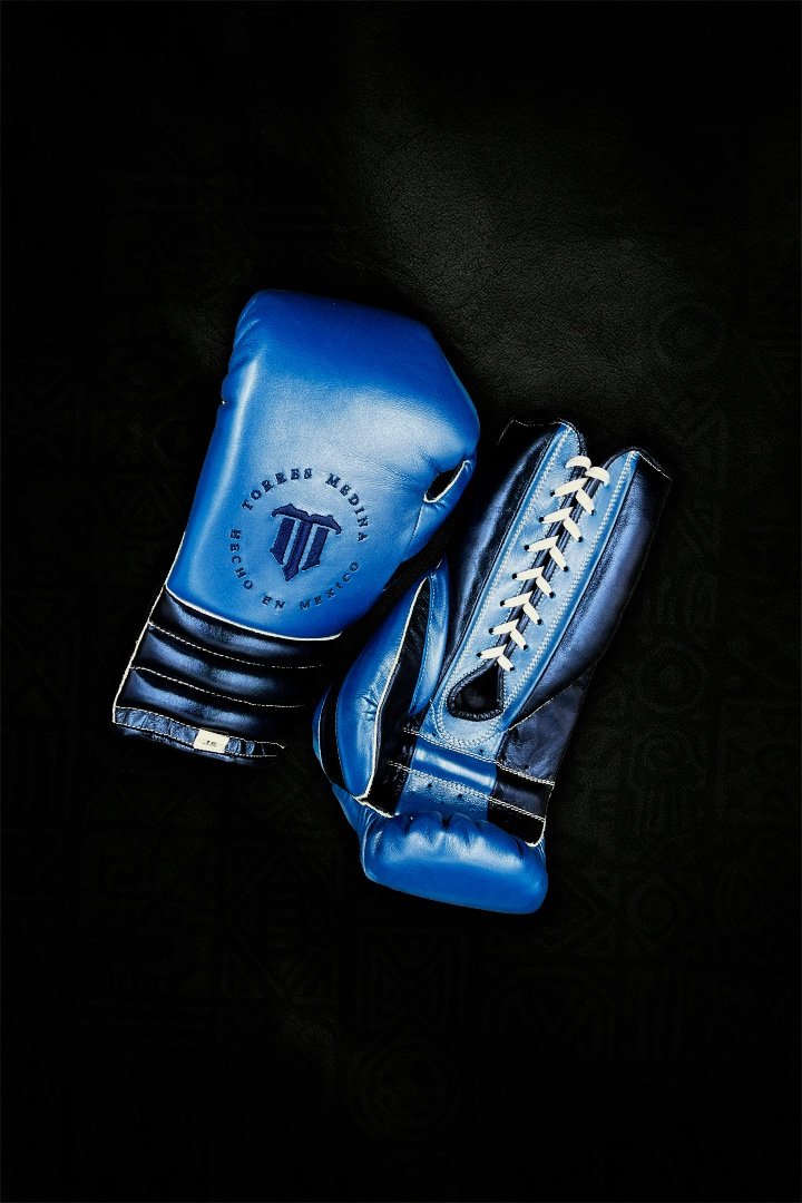 Bacalar Lace Up Training Gloves