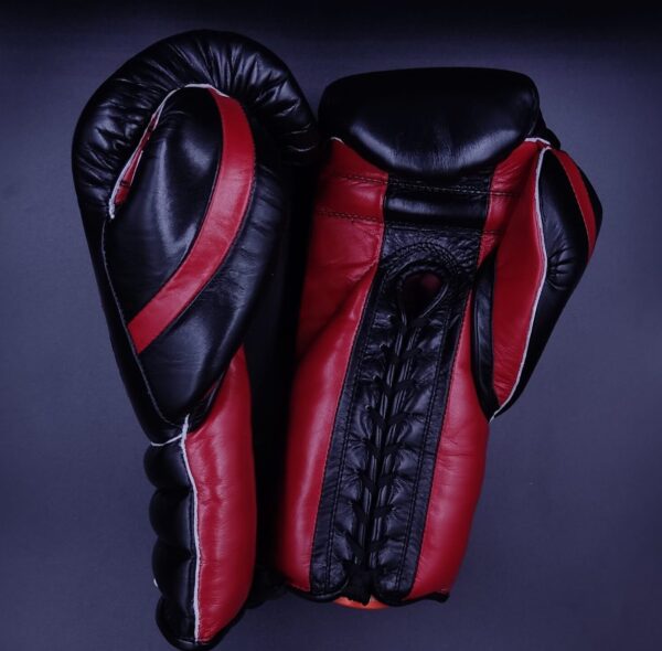 Black and Red Pu Padding Lace Up Training Gloves - Image 2