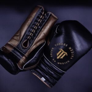 Onix Lace Up Training Gloves