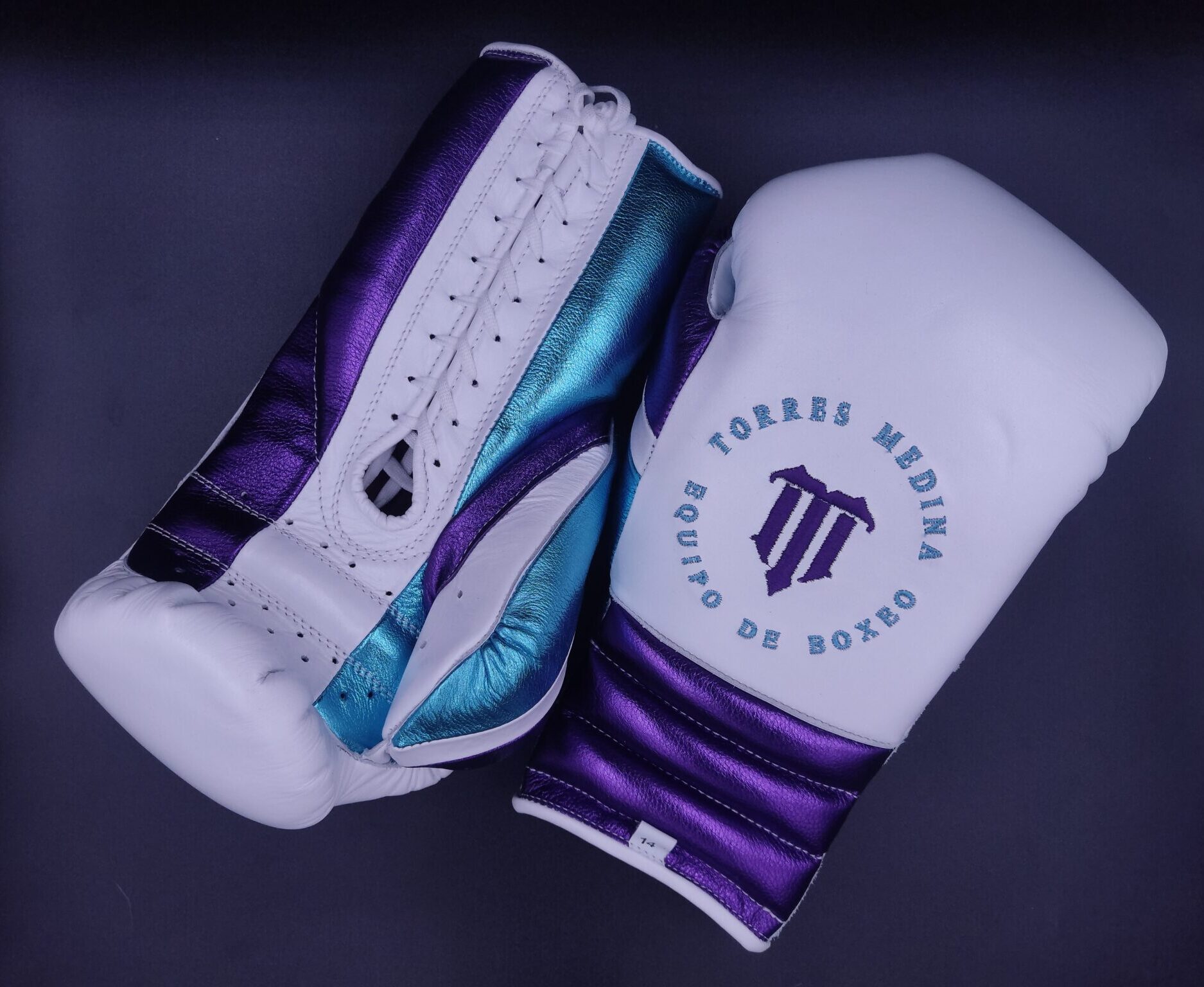 White/ Metallic Purple/Metallic Aqua Pu Padding Lace Up Training Gloves